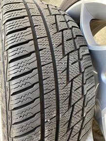 225/40 R18 Zimné