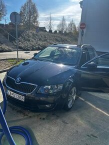 Škoda Octavia 3 2.0tdi 110kw dsg po lahkej havarí