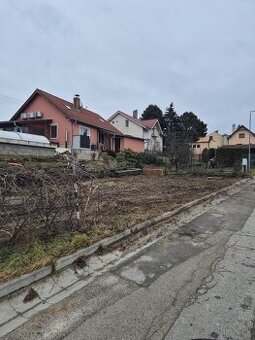 REZERVOVANE Predam stavebny pozemok v Marianke