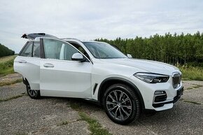 BMW X5 30D 4x4 195KW 80500KM 2018/8 HUD nočné videnie