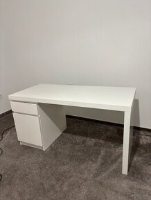 Ikea Malm písací stôl