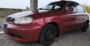 Daewoo LANOS 2002