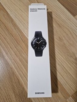 Samsung Galaxy Watch4 Classic