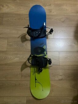 Snowboard + boty