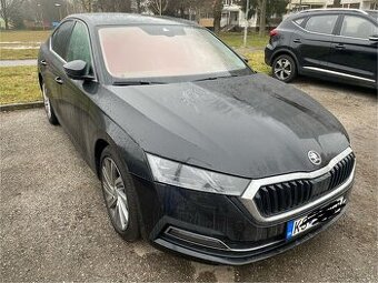 Škoda Octavia IV 2.0 TDi 110kw ,69ooo km Full výbava