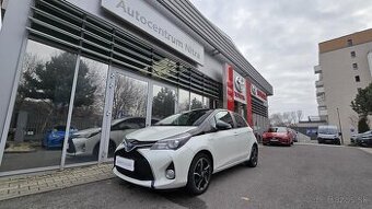 Toyota Yaris 1.5 hybrid automat Selection