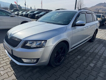 Škoda Octavia Combi 2.0 TDI Ambition DSG AKONTACIA OD 0%