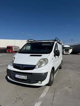 Opel Vivaro Van 2,5