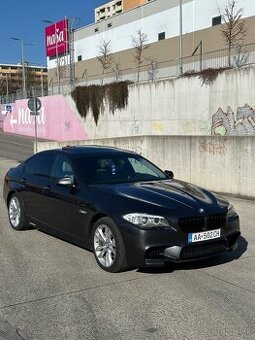 BMW F10 528i