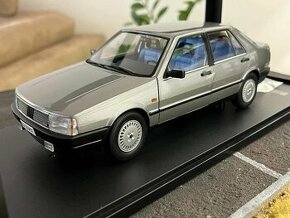 1:18 1985 FIAT Croma 2.0 Turbo IE - Polar Grey - Mitica