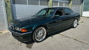 E38 oxford green