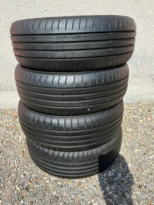 205/60 R16 Dunlop Sport Blueresponse