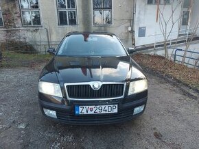 Predam skoda octavia 1.6 benzin. Sedan