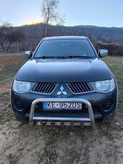 MITSUBISHI L200 DI-D 4x4