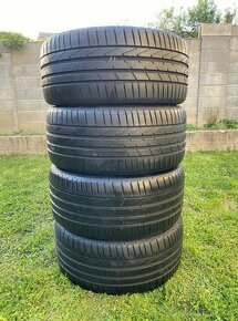 245/35 r19  letné Hankook 93Y