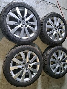 Predam Original elektrony Skoda 5x112 R17 a zimne pneu