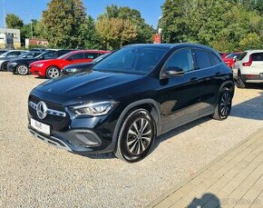 MERCEDES-BENZ GLA 200 D A/T - 1