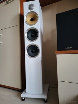 Bowers & Wilkins CM8 S2