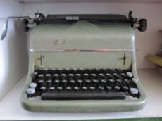 Písací stroj Zeta
