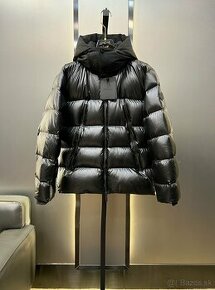 Moncler cierna paperova bunda vel L - 1