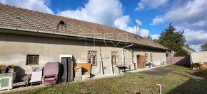 PREDAJ -> starý rodinný dom na rekonštrukciu, Reca, 756 m2