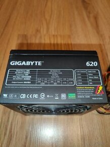 PC zdroj Gigabyte 620w