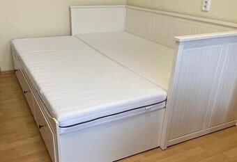 Ikea Hemnes postel s matracmi