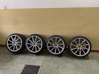 Vossen 5x112 R18 - 1