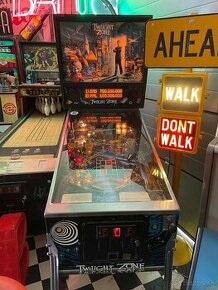 Pinball Twilight zone (Bally)