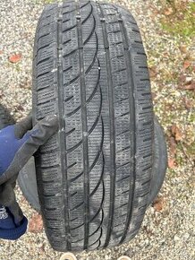 Zimné pneumatiky ROYALWINTER 235/60 r18