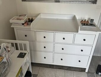 Prebaľovací pult na komodu Ikea Hemnes