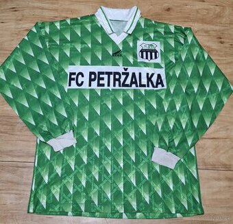 Futbalovy dres Artmedia Petržalka