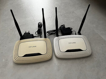 Predam 2x router TP-Link TL-WR841ND - 1