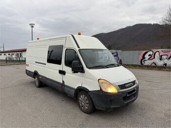 IVECO DAILY 2.3Maxi 7miest 2011 - 1