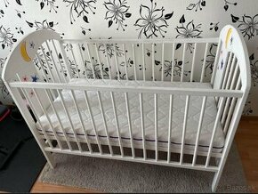 Detská postieľka s matracom / Baby Bed with mattress