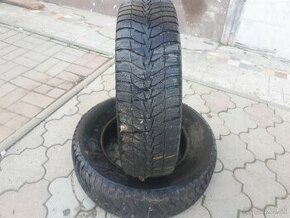 Predam 2ks preumatiky 185/70r14 zimne