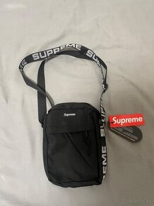 Supreme ss18 Shoulder Bag