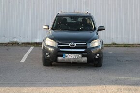 Toyota RAV4 2.2 D-4D 180 X