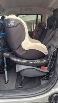 Britax Römer Dualfix 2 R, 0-18kg