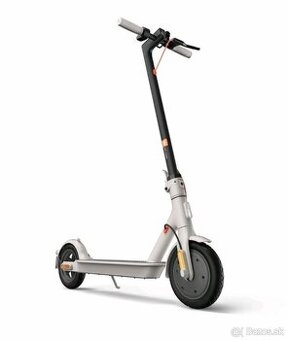 Xiaomi Mi Electric Scooter 3