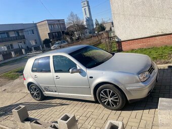 Golf 4