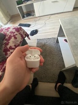 Predám Apple AirPods 1