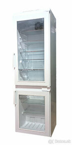 Presklená chladnička WHIRLPOOL 300 litrov biela