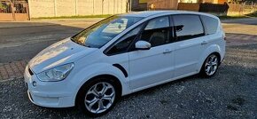 Ford S max