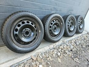 Plechové Disky 5x112+Zimné Pneu 205/55 R16