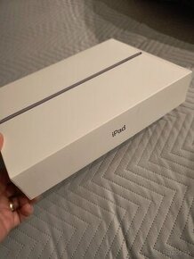 Predám iPad (9th Generation) Wi-Fi MK2K3FD/A 64GB Space Gray