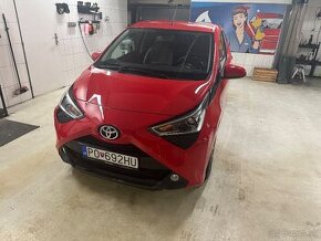 Toyota Aygo 1,0 benzín r.v. 2021