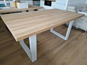 Masivny jedalensky dubovy stol - 140x90 cm