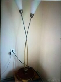 Predam retro lampu