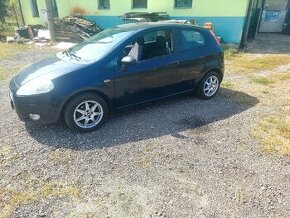 Fiat  Grande  Punto